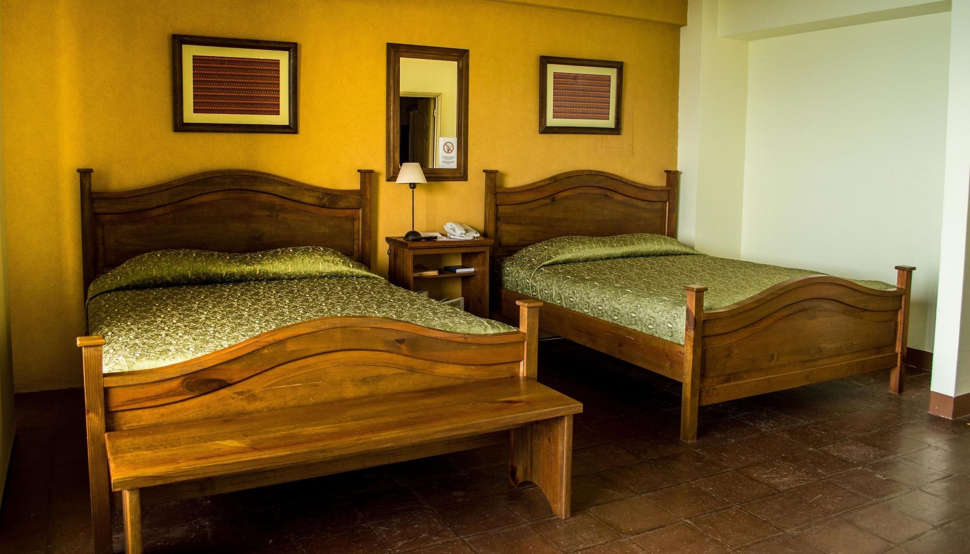 Hotel La Riviera De Atitlan Panajachel Zewnętrze zdjęcie