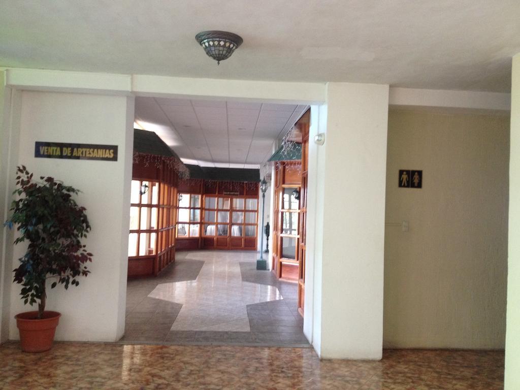 Hotel La Riviera De Atitlan Panajachel Zewnętrze zdjęcie