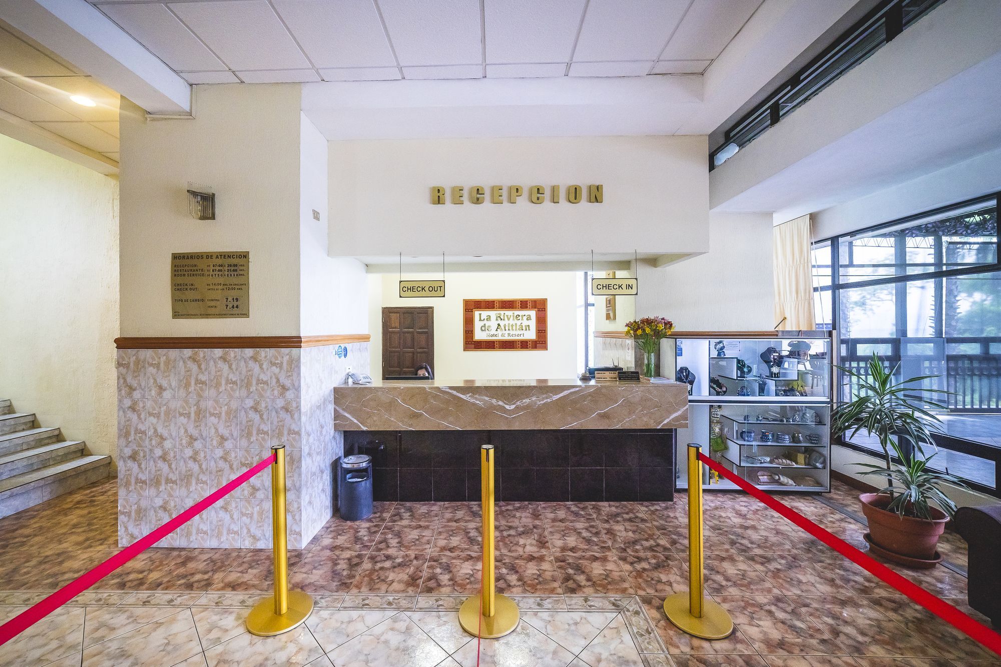 Hotel La Riviera De Atitlan Panajachel Zewnętrze zdjęcie