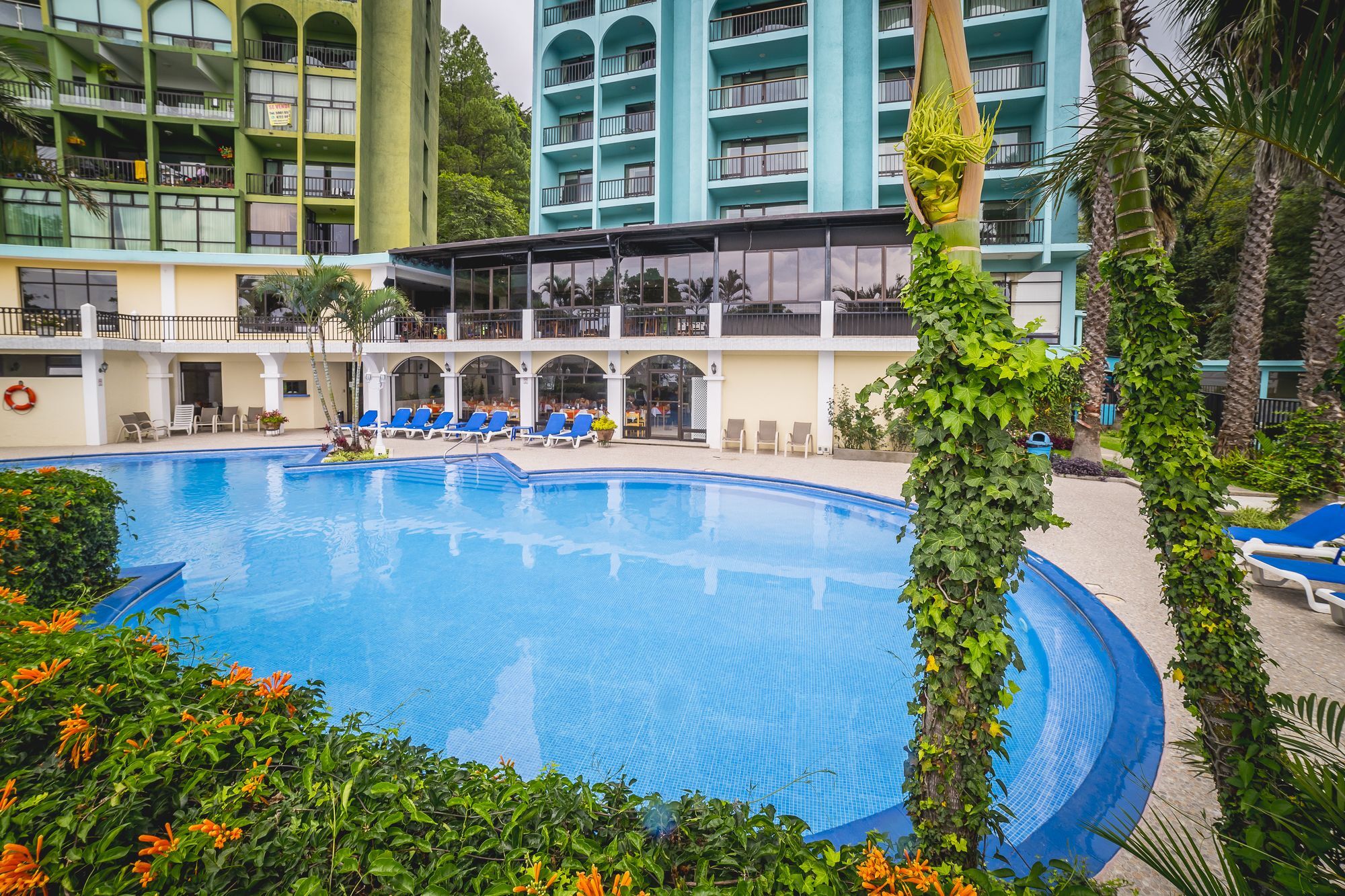 Hotel La Riviera De Atitlan Panajachel Zewnętrze zdjęcie